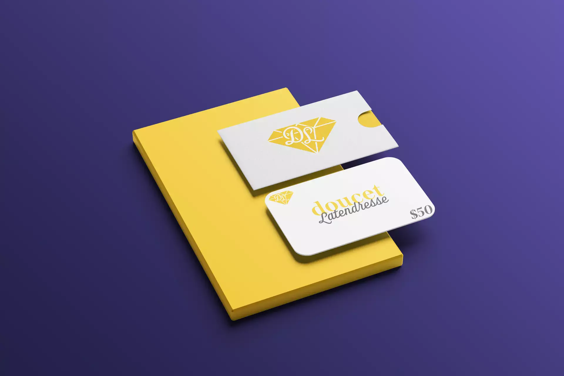 Cartes-cadeaux et pochette.